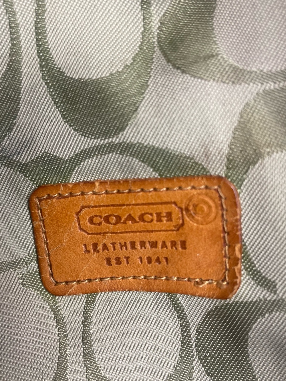 Coach suede bucket hat - Picture 7 of 9